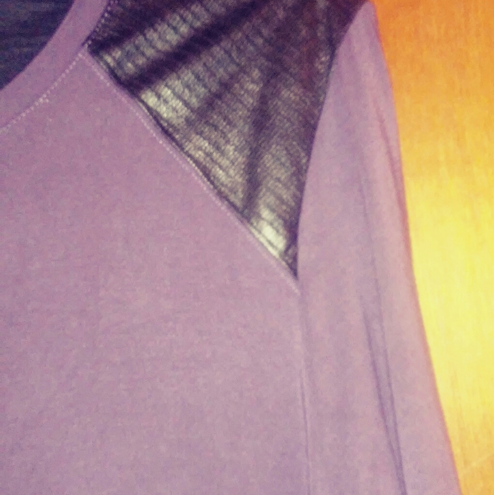 Long Sleeve Tee - Picture 2 of 4